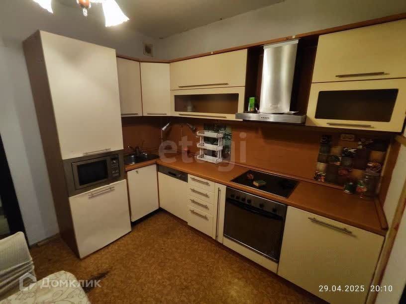 Продаётся 1-комнатная квартира, 42.5 м²