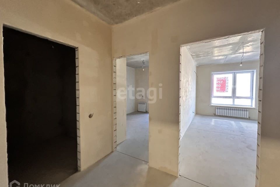 Продаётся 1-комнатная квартира, 42.3 м²