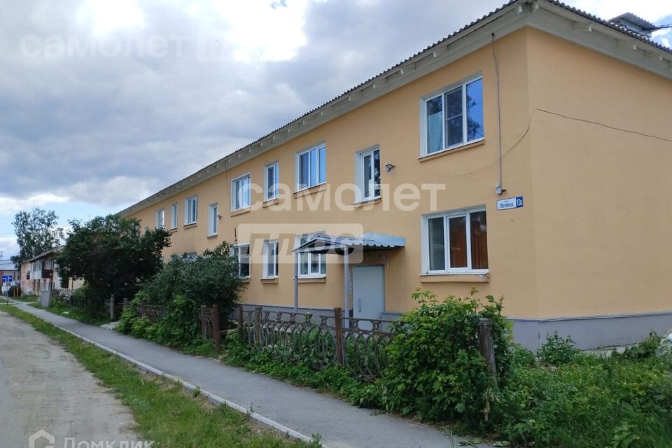 Продаётся 2-комнатная квартира, 42.4 м²