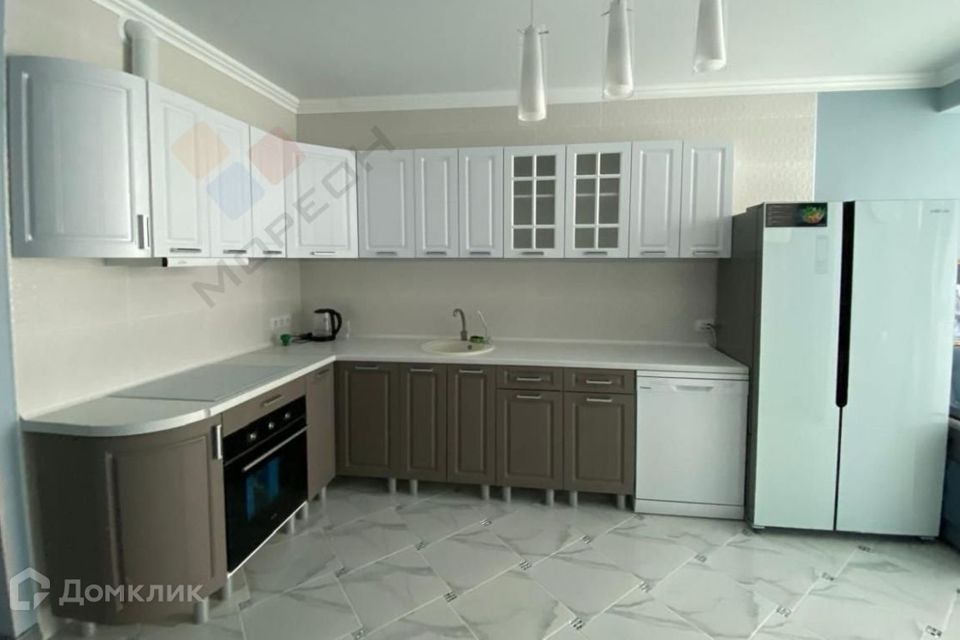 Продаётся 1-комнатная квартира, 49 м²