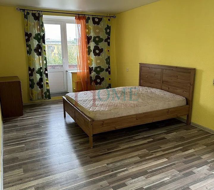 Сдаётся 3-комнатная квартира, 104 м²
