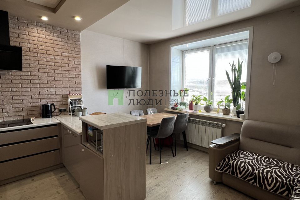 Продаётся 2-комнатная квартира, 63 м²