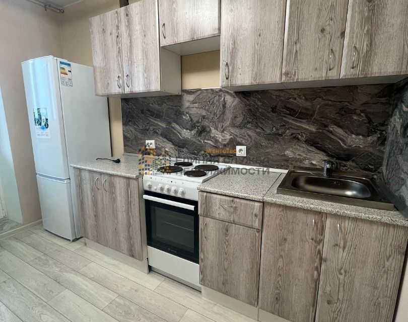 Сдаётся 1-комнатная квартира, 38 м²