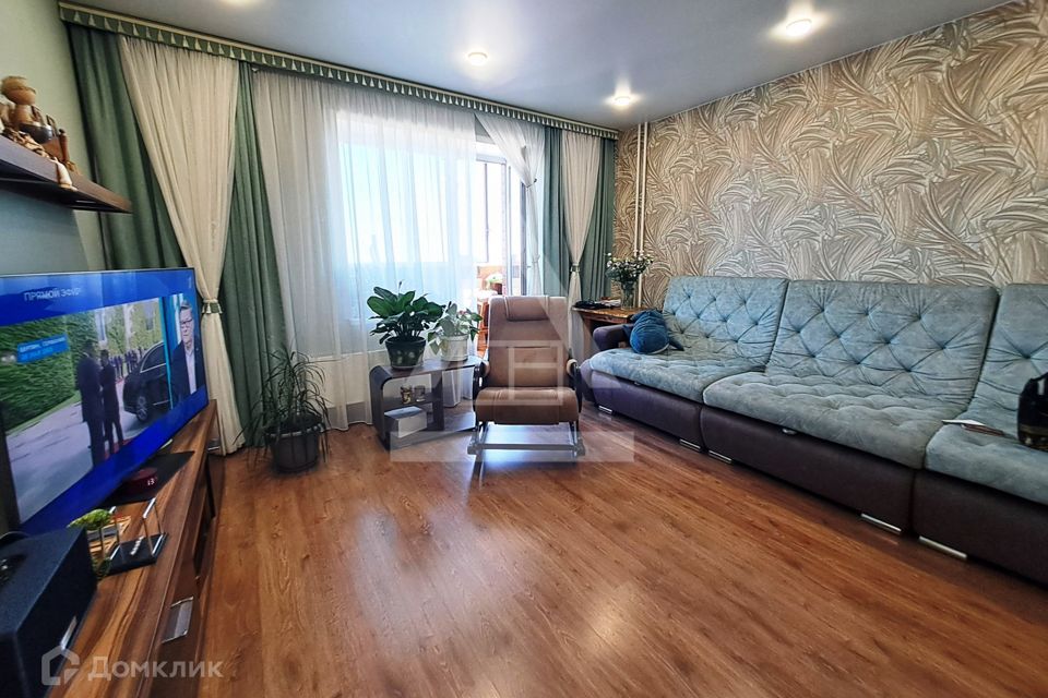 Продаётся 1-комнатная квартира, 65 м²