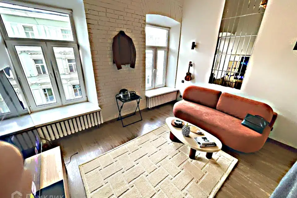 Продаётся 1-комнатная квартира, 47 м²