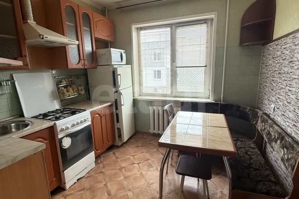 Сдаётся 2-комнатная квартира, 52.6 м²