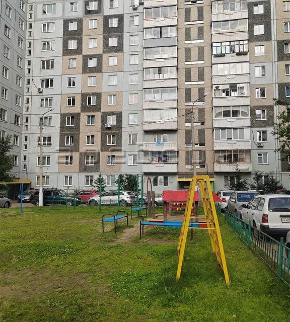 Продаётся 4-комнатная квартира, 82.8 м²
