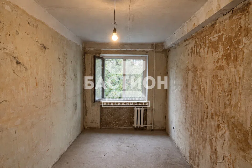 Продаётся 3-комнатная квартира, 57.7 м²