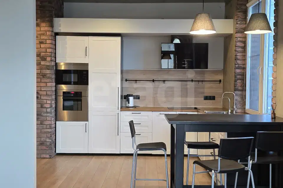 Продаётся 1-комнатная квартира, 55.4 м²