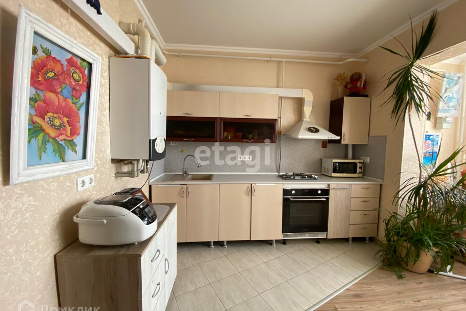 Продаётся 1-комнатная квартира, 50 м²