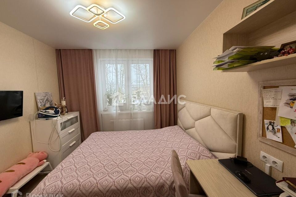 Продаётся 2-комнатная квартира, 55.61 м²