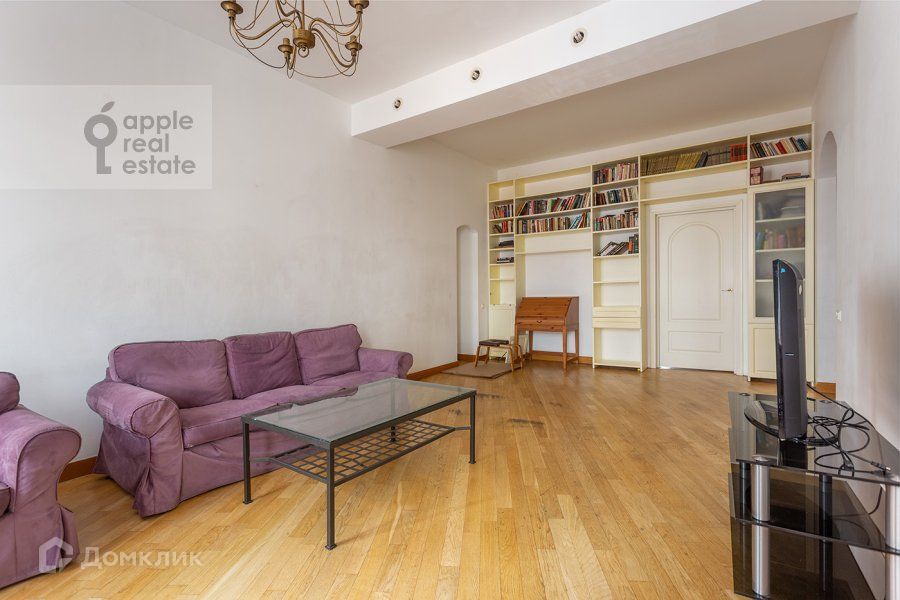 Сдаётся 4-комнатная квартира, 122 м²
