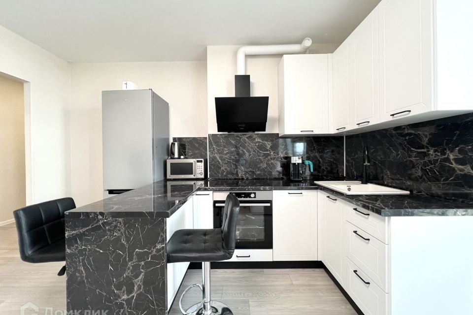 Продаётся 3-комнатная квартира, 69.9 м²