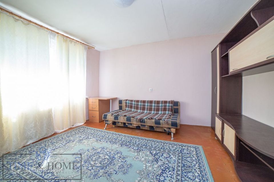 Продаётся 3-комнатная квартира, 57.9 м²