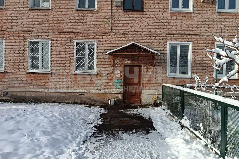 Продаётся 2-комнатная квартира, 37.4 м²