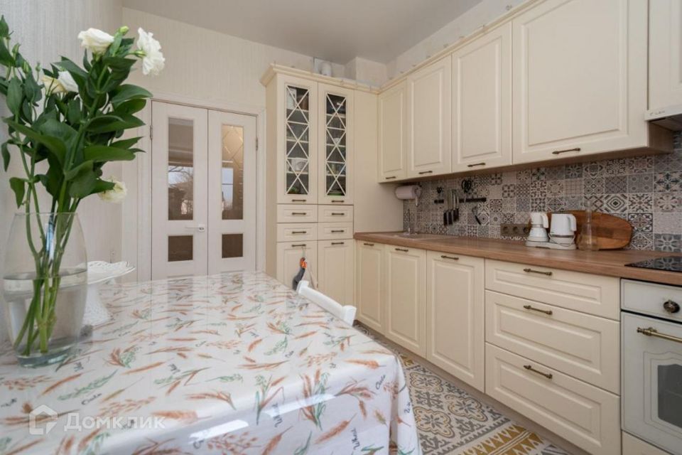 Продаётся 2-комнатная квартира, 66.9 м²