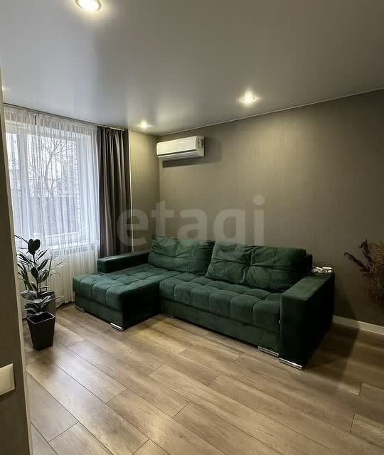 Продаётся 1-комнатная квартира, 42.1 м²