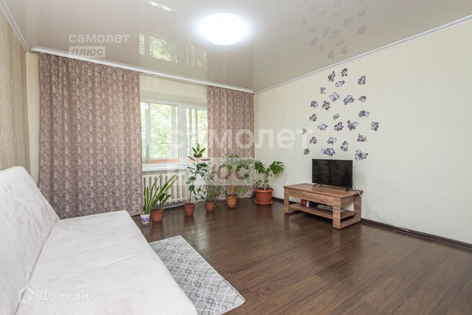 Продаётся 1-комнатная квартира, 40.7 м²