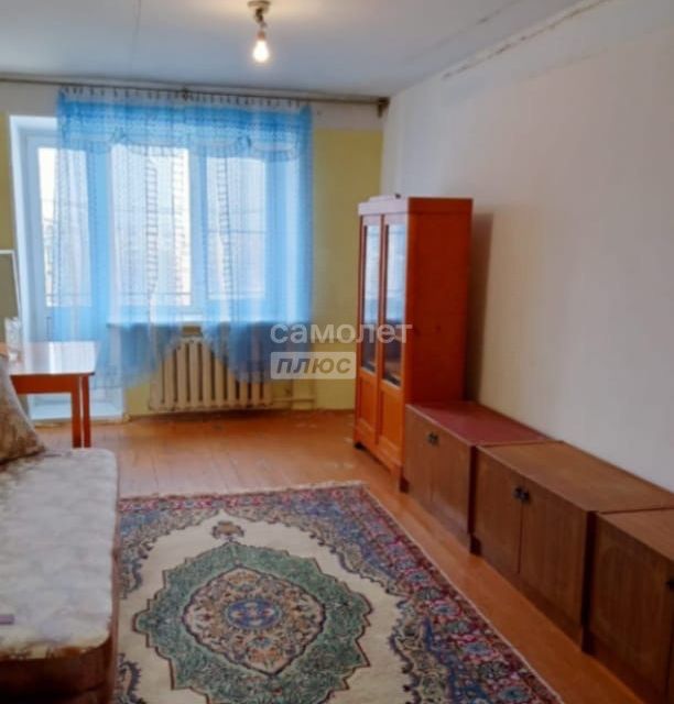 Продаётся 3-комнатная квартира, 57.8 м²
