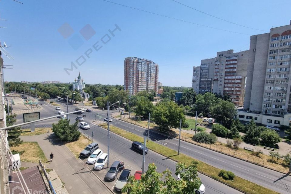 Продаётся 2-комнатная квартира, 51.5 м²