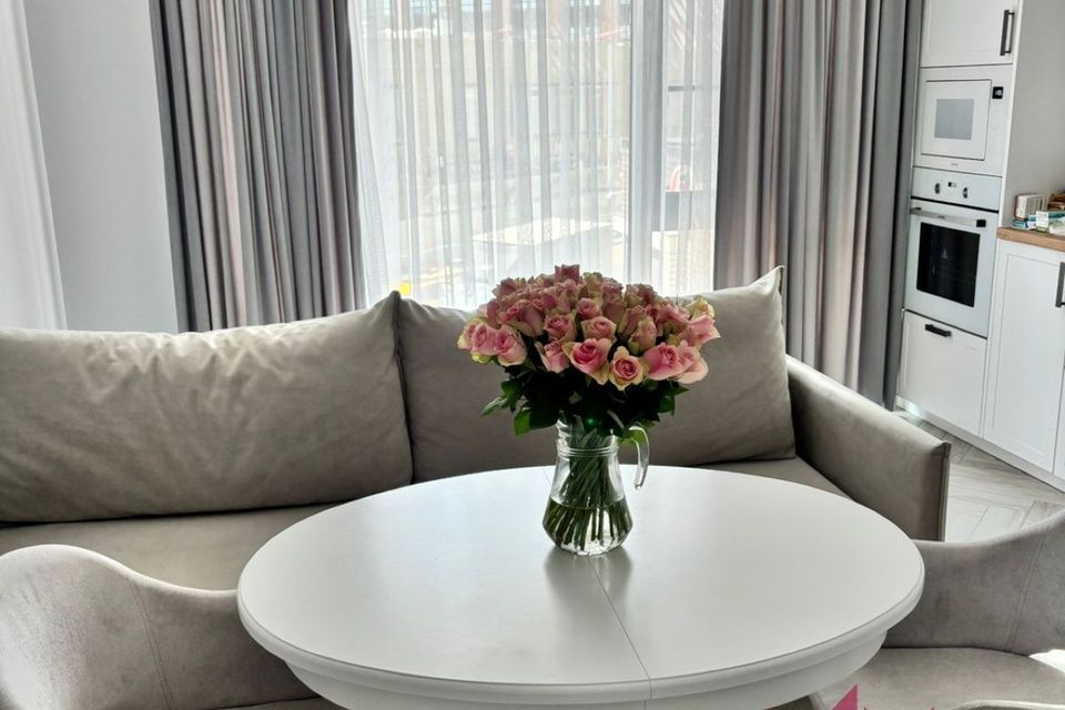 Продаётся 2-комнатная квартира, 56.9 м²