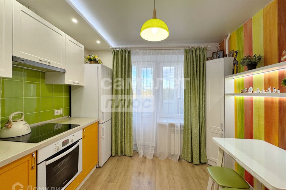 Продаётся 1-комнатная квартира, 40.3 м²