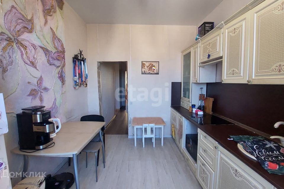 Продаётся 3-комнатная квартира, 81 м²