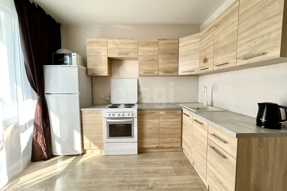 Сдаётся 1-комнатная квартира, 38 м²
