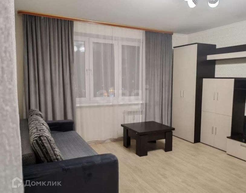 Сдаётся 1-комнатная квартира, 54 м²