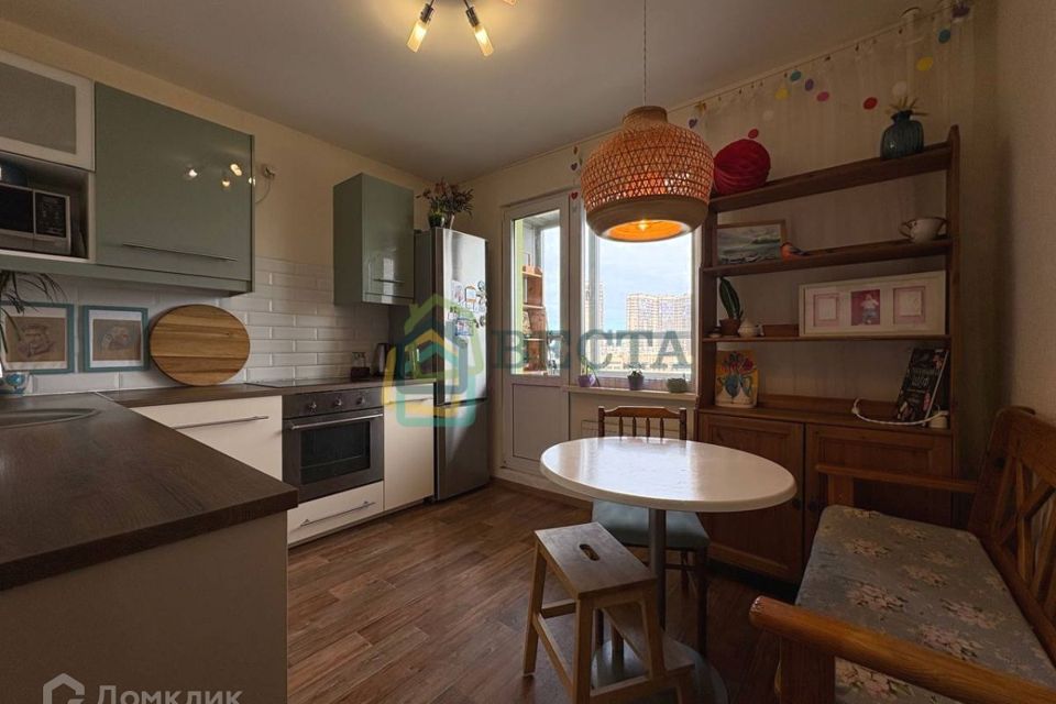 Продаётся 2-комнатная квартира, 58 м²