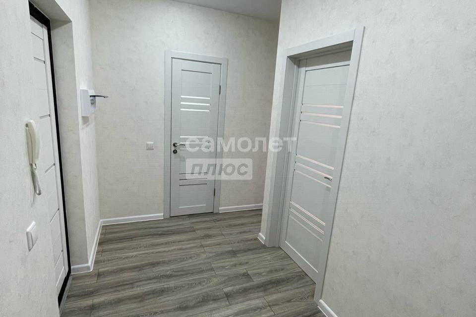 Продаётся 1-комнатная квартира, 38.57 м²