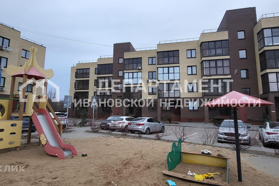 Продаётся 2-комнатная квартира, 61.9 м²