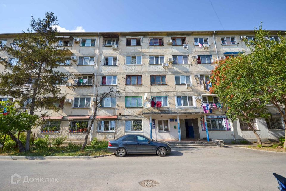 Продаётся комната в 1-комн. квартире, 17 м²
