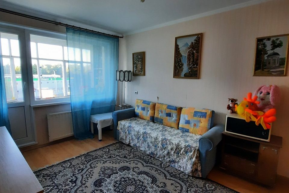 Продаётся 3-комнатная квартира, 64.1 м²