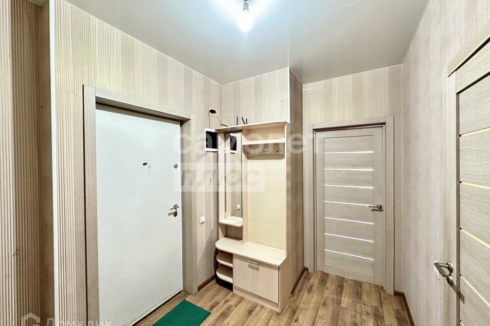 Продаётся 2-комнатная квартира, 56 м²