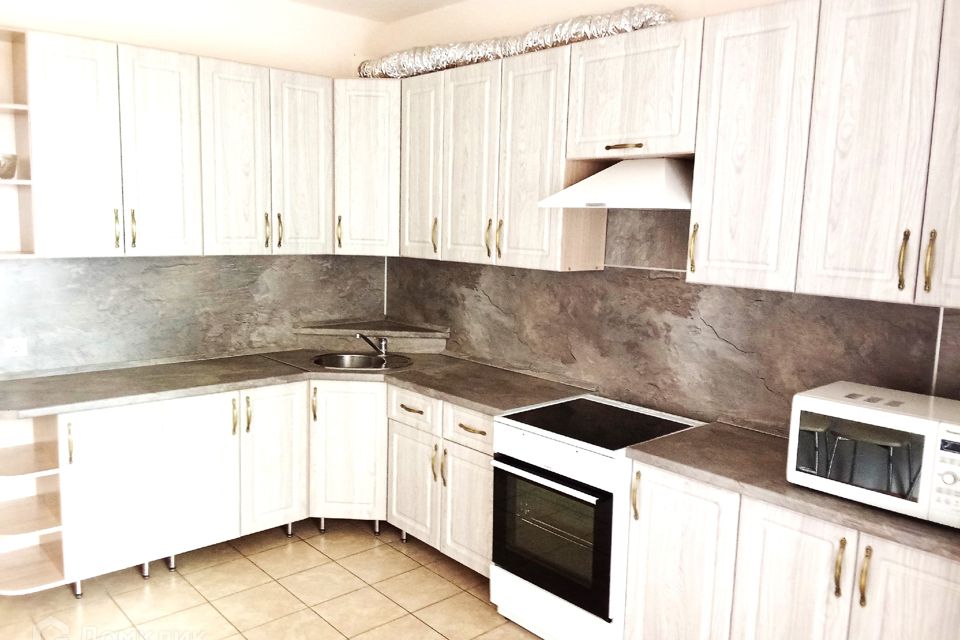 Продаётся 3-комнатная квартира, 99.4 м²