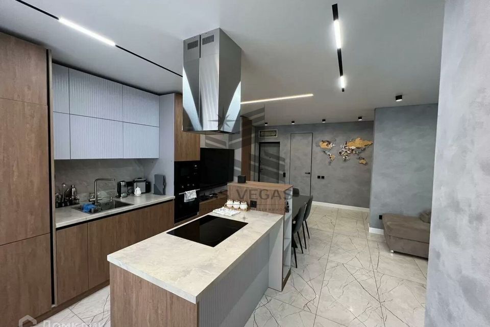 Сдаётся 3-комнатная квартира, 77 м²