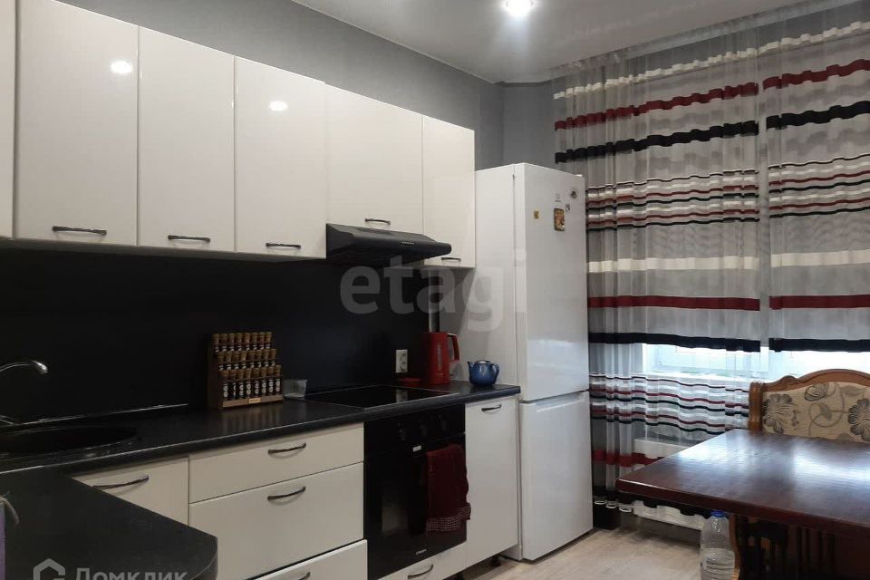 Продаётся 2-комнатная квартира, 53.2 м²