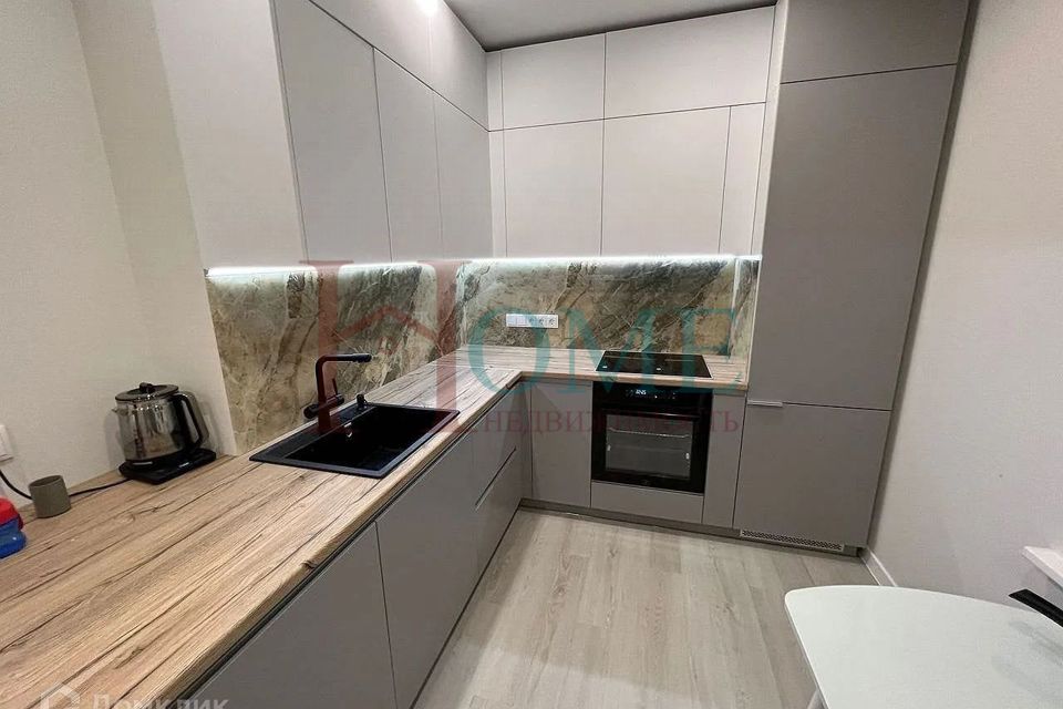 Сдаётся 2-комнатная квартира, 56.7 м²