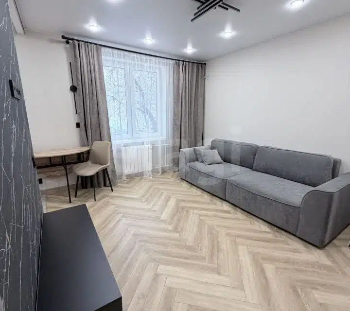 Продаётся 1-комнатная квартира, 38 м²