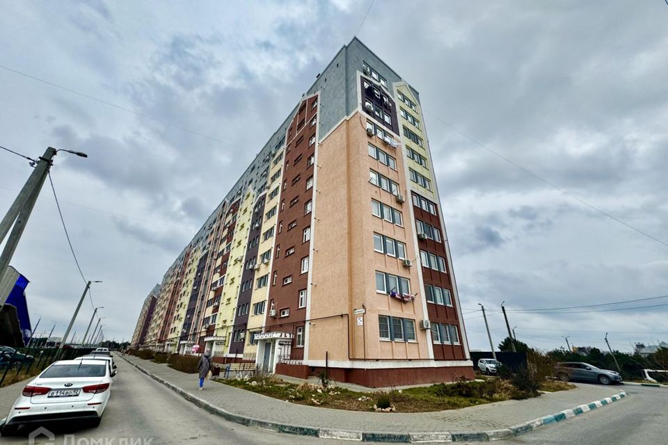 Продаётся 1-комнатная квартира, 40.2 м²