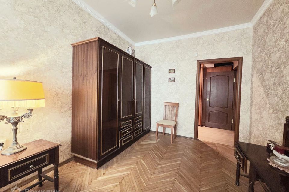 Продаётся 2-комнатная квартира, 63.4 м²