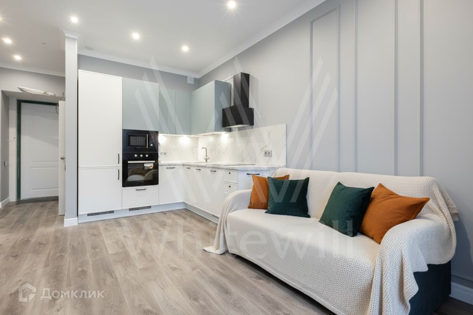 Продаётся 1-комнатная квартира, 43 м²