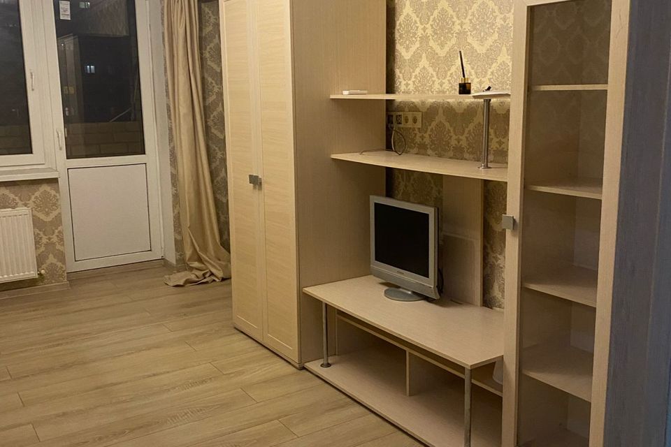 Продаётся 1-комнатная квартира, 43 м²