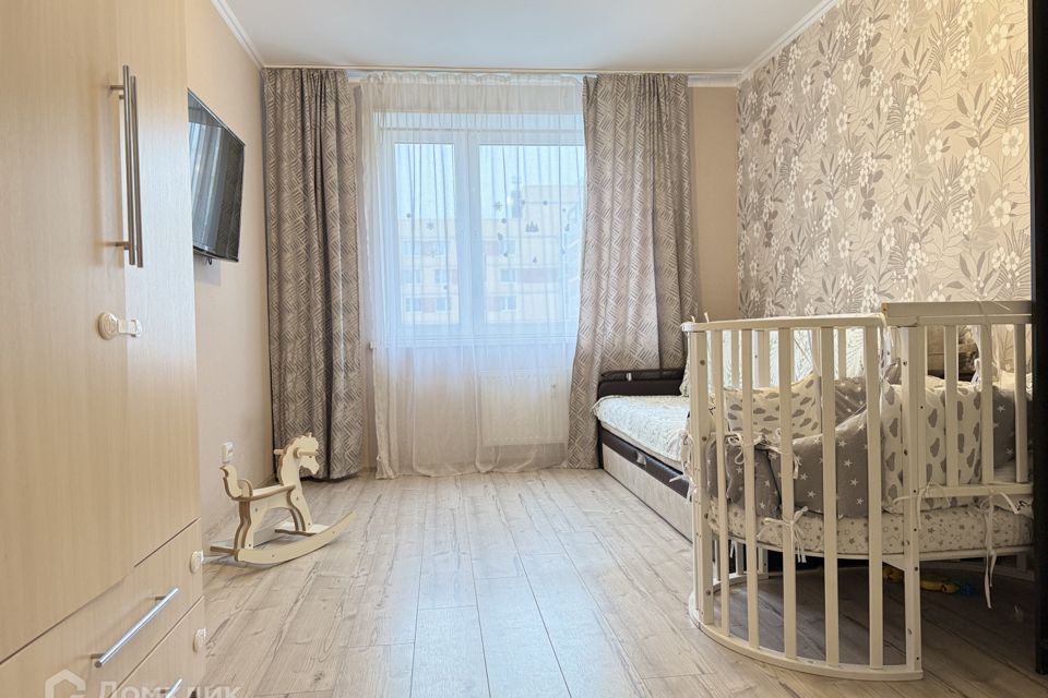 Продаётся 1-комнатная квартира, 39.6 м²