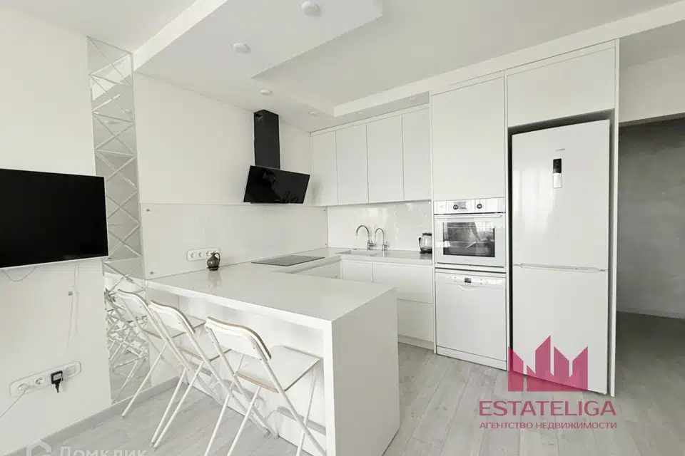 Продаётся 2-комнатная квартира, 66.6 м²