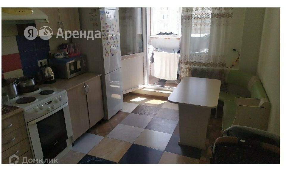 Сдаётся 2-комнатная квартира, 68 м²