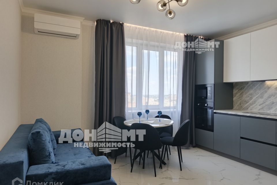 Продаётся 3-комнатная квартира, 82 м²