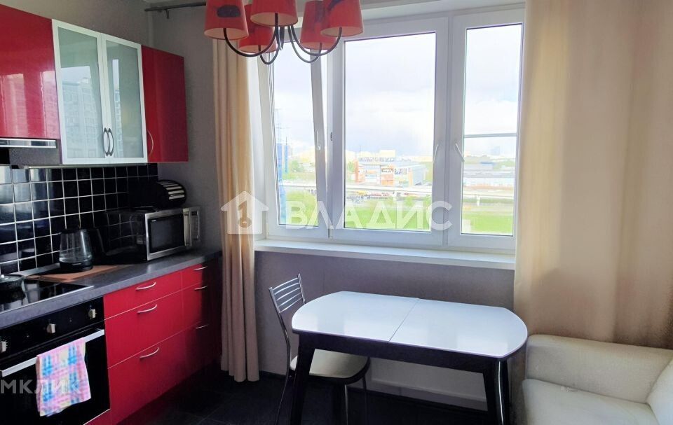Продаётся 3-комнатная квартира, 74.4 м²