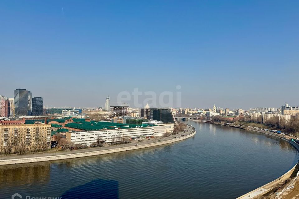 Продаётся 2-комнатная квартира, 72.49 м²